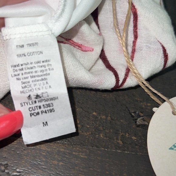 Hummingbird Gauze Floral Flutter Shorts Size M NWT - Picture 5 of 5